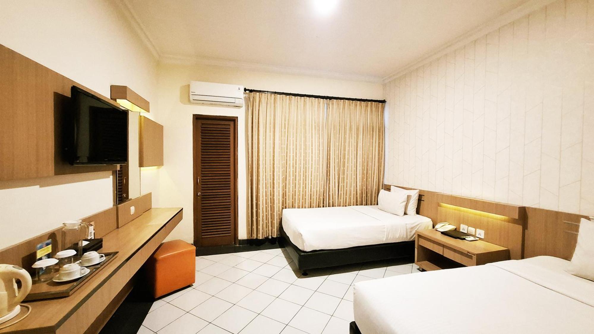 Mmugm Hotel Pakualaman Dış mekan fotoğraf