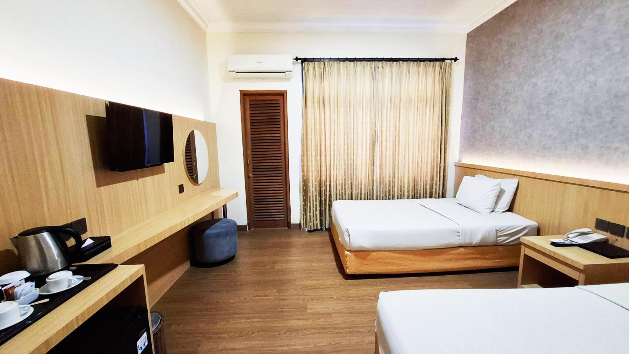 Mmugm Hotel Pakualaman Dış mekan fotoğraf